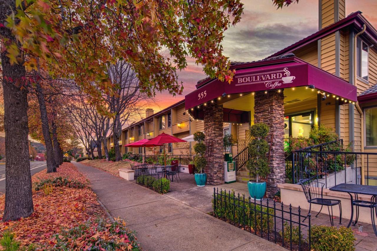 Stratford Inn Ashland Exteriör bild